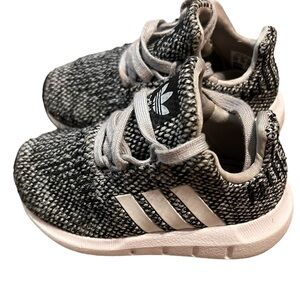 Adidas Swift Run Baby Girl 5K Gray